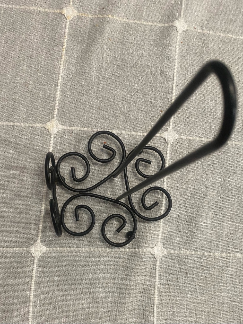 Black Paper Towel Holder